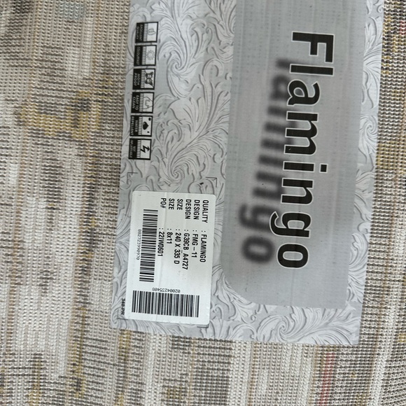 Rug - Picture 6 of 6